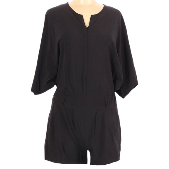 🌺 Lucy Unhindered 3/4 Sleeve Lounge Black Romper Size XS - Picture 1 of 8
